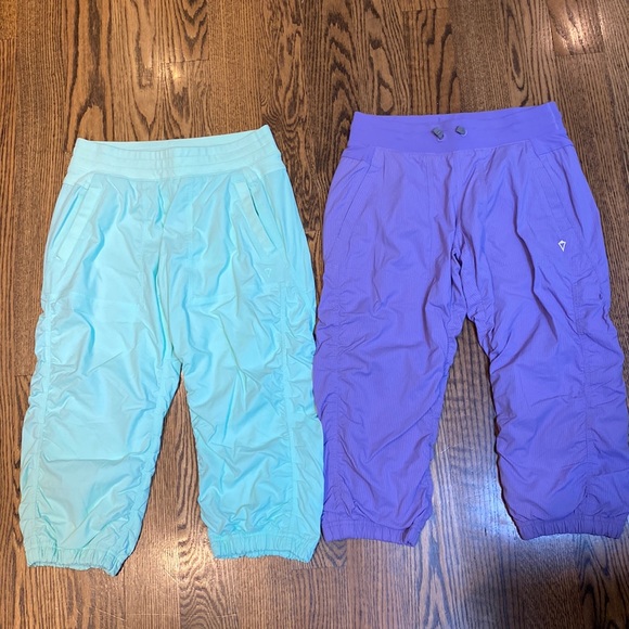 2 pairs Ivivva Live to Move crops lined (like Lululemon dance studio crops) - Picture 1 of 4